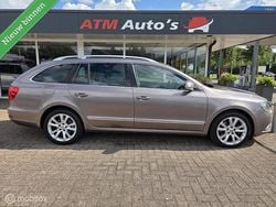 Grijs Gebruikt 2013 Skoda Superb Elegance Stationwagen | € 6.999