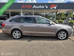 Grijs Gebruikt 2013 Skoda Superb Elegance Stationwagen | € 6.999