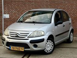 Grijs (metallic) Gebruikt 2005 Citroën C3 Hatchback | € 995 (Goede deal)