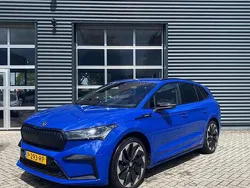 Blauw Gebruikt 2022 Skoda Enyaq iV SportLine SUV | € 30.900 (Eerlijke prijs)