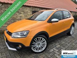 Oranje Gebruikt 2010 VW Polo Cross Comfortline Hatchback | € 5.740 (Eerlijke prijs)