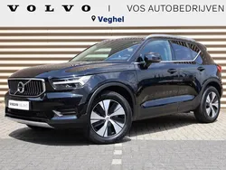 Zwart Gebruikt 2022 Volvo XC40 Inscription SUV | € 35.950 (Eerlijke prijs)