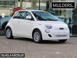 Wit Nieuw 2025 Fiat 500e Red Hatchback | € 23.142 (Super prijs)