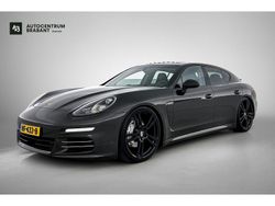 Grijs Gebruikt 2014 Porsche Panamera Hatchback | € 36.995