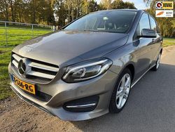 Grijs Gebruikt 2015 Mercedes B200 Prestige MPV | € 15.950 (Eerlijke prijs)