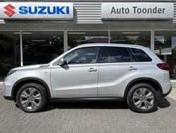 Grijs Gebruikt 2021 Suzuki Vitara SUV | € 20.900 (Goede deal)