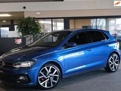 Blauw, metallic lak Gebruikt 2018 VW Polo Beats Hatchback | € 19.450 (Eerlijke prijs)