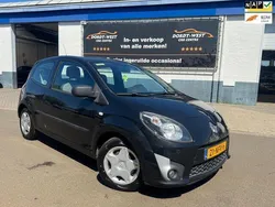 Zwart Gebruikt 2010 Renault Twingo Authentique Hatchback | € 2.550 (Eerlijke prijs)