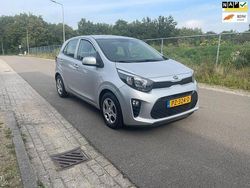 Grijs Gebruikt 2017 Kia Picanto Hatchback | € 6.295 (Eerlijke prijs)