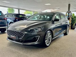 Grijs Gebruikt 2019 Ford Focus Vignale Stationwagen | € 17.950 (Goede deal)