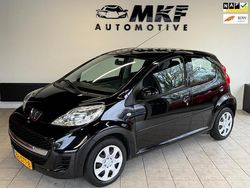 Zwart Gebruikt 2011 Peugeot 107 Hatchback | € 3.295 (Eerlijke prijs)
