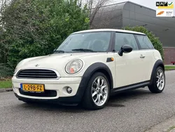 Wit Gebruikt 2008 Mini ONE Hatchback | € 3.450 (Eerlijke prijs)