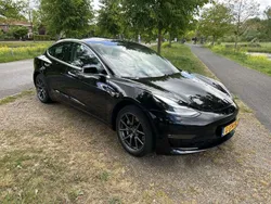 Zwart Gebruikt 2019 Tesla Model 3 Sedan | € 20.199 (Eerlijke prijs)