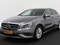 Grijs Gebruikt 2015 Mercedes A180 Edition Hatchback | € 8.950 (Eerlijke prijs)