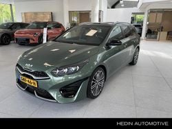 Groen Gebruikt 2024 Kia Ceed Hatchback | € 33.900 (Duur)