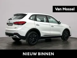 Wit Nieuw 2025 MG ZS Sedan | € 27.579 (Eerlijke prijs)
