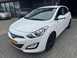 Wit Gebruikt 2012 Hyundai i30 Hatchback | € 4.995 (Iets duurder)