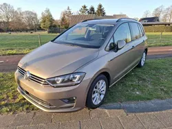 Goud, metallic lak Gebruikt 2016 VW Golf Sportsvan LOUNGE MPV | € 15.950 (Eerlijke prijs)