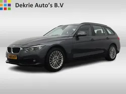 Grijs Gebruikt 2018 BMW 318 Executive Stationwagen | € 12.000 (Super prijs)