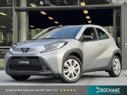 Grijs Gebruikt 2022 Toyota Aygo Play Hatchback | € 16.395 (Goede deal)