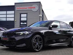 Zwart Gebruikt 2024 BMW 330 M Sport Sedan | € 48.495 (Eerlijke prijs)
