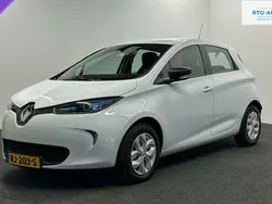 Wit Gebruikt 2017 Renault Zoe Life Hatchback | € 9.500 (Eerlijke prijs)