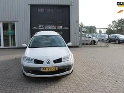 Wit Gebruikt 2007 Renault Mégane Business Van | € 2.099