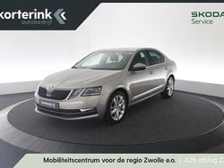 Grijs Gebruikt 2019 Skoda Octavia Business Line Hatchback | € 14.950 (Eerlijke prijs)