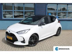 Wit Gebruikt 2022 Toyota Yaris Executive Hatchback | € 23.950 (Eerlijke prijs)