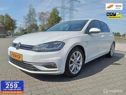 Wit Gebruikt 2019 VW Golf VII Highline Stationwagen | € 15.499 (Eerlijke prijs)