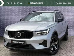 Grijs Gebruikt 2023 Volvo XC40 Plus SUV | € 35.899 (Goede deal)