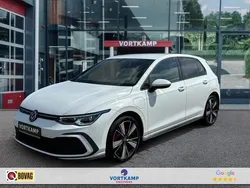 Wit, andere lak Gebruikt 2022 VW Golf VIII GTE Hatchback | € 26.950 (Goede deal)