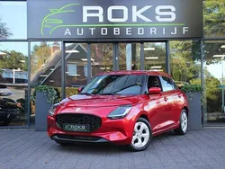 Rood Gebruikt 2025 Suzuki Swift Hatchback | € 23.850 (Eerlijke prijs)