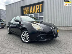 Zwart Gebruikt 2011 Alfa Romeo Giulietta Distinctive Hatchback | € 4.950 (Super prijs)