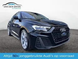 Zwart, metallic lak Gebruikt 2019 Audi A1 Sportback S-Line Hatchback | € 23.450 (Eerlijke prijs)