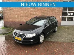 Zwart Gebruikt 2006 VW Passat Stationwagen | € 2.299
