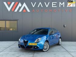 Blauw Gebruikt 2018 Alfa Romeo Giulietta Super Hatchback | € 13.950 (Eerlijke prijs)