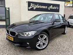 Zwart Gebruikt 2015 BMW 320 Executive Sedan | € 17.950 (Iets duurder)
