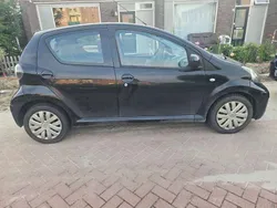 Zwart Gebruikt 2010 Toyota Aygo Comfort Hatchback | € 1.000 (Super prijs)