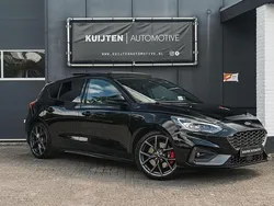 Zwart Gebruikt 2020 Ford Focus Performance Edition Hatchback | € 29.950 (Goede deal)