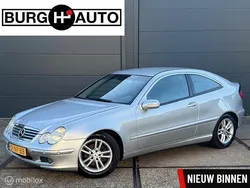 Grijs Gebruikt 2004 Mercedes C180 Coupé | € 2.499 (Goede deal)