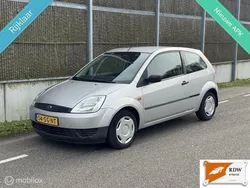 Grijs Gebruikt 2006 Ford Fiesta Ambiente Hatchback | € 1.650 (Eerlijke prijs)