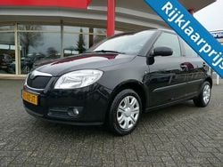 Zwart Gebruikt 2007 Skoda Fabia Ambiente Hatchback | € 3.450 (Goede deal)