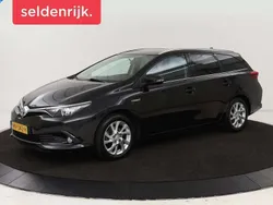 Zwart Gebruikt 2015 Toyota Auris Hybrid Stationwagen | € 12.700 (Goede deal)