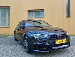 Zwart Gebruikt 2018 Audi S3 Sedan | € 31.000