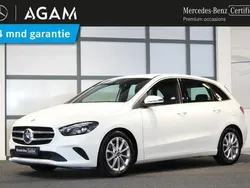 Wit Gebruikt 2020 Mercedes B180 Edition MPV | € 23.950 (Eerlijke prijs)