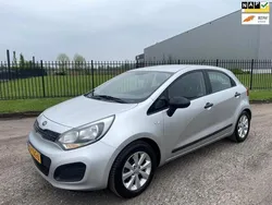 Grijs Gebruikt 2012 Kia Rio 2 Hatchback | € 3.495 (Eerlijke prijs)