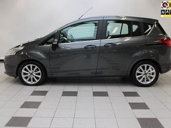 Grijs Gebruikt 2017 Ford B-MAX Titanium MPV | € 10.950 (Iets duurder)