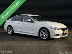 Wit Gebruikt 2018 BMW 318 M Sport Sedan | € 20.900 (Goede deal)