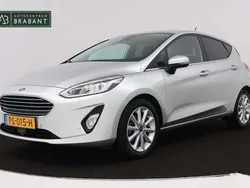 Grijs Gebruikt 2017 Ford Fiesta Business Edition Hatchback | € 11.945 (Eerlijke prijs)